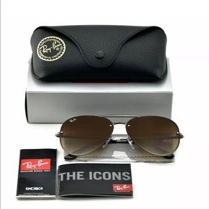 Authentic Ray-Ban Classic Aviator NWT Sunglasses